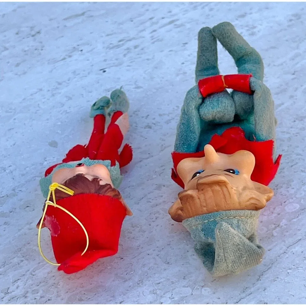 Elf Set Of 2 Knee Huggers Vintage MC Christmas Decor Holidays Gifts